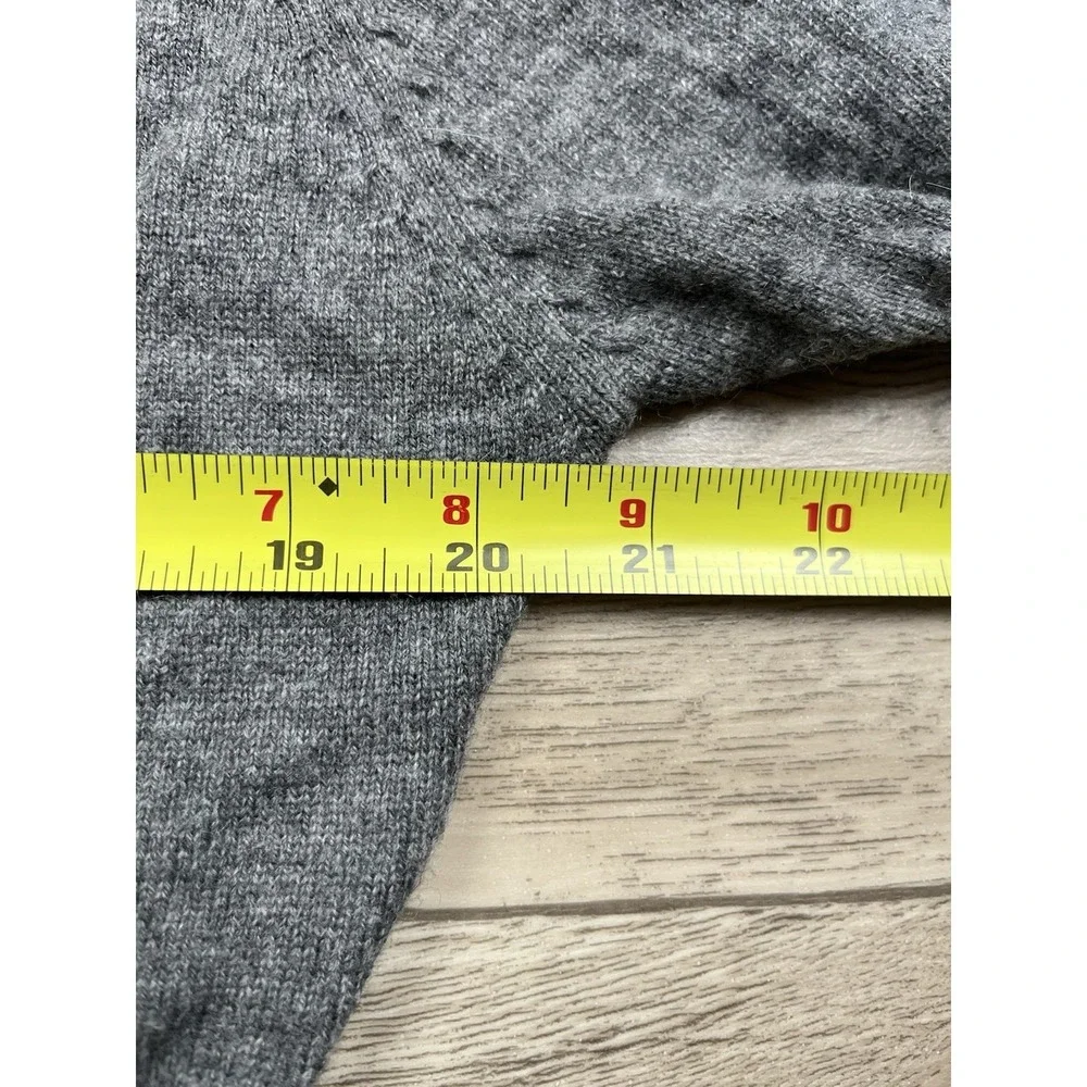 C&C California Cropped Sweater Women Size M Cashmere Wool Blend Gray Turtleneck